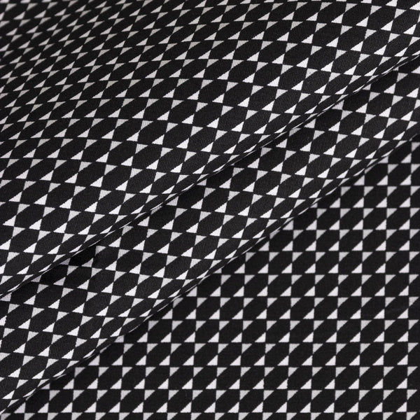 POPLIN CON LYCRA ESTAMPADO TRIANGLE