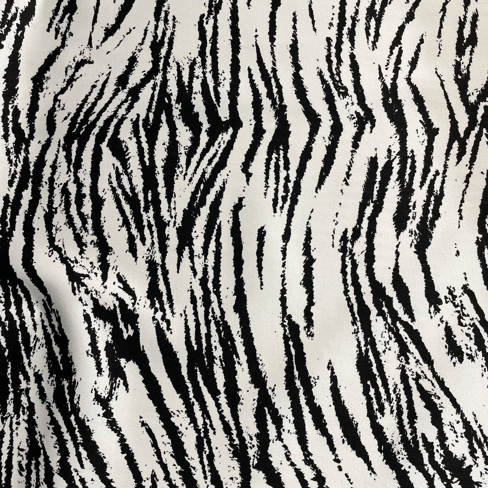 GABARDINA RÍGIDA 8 OZ PRINT