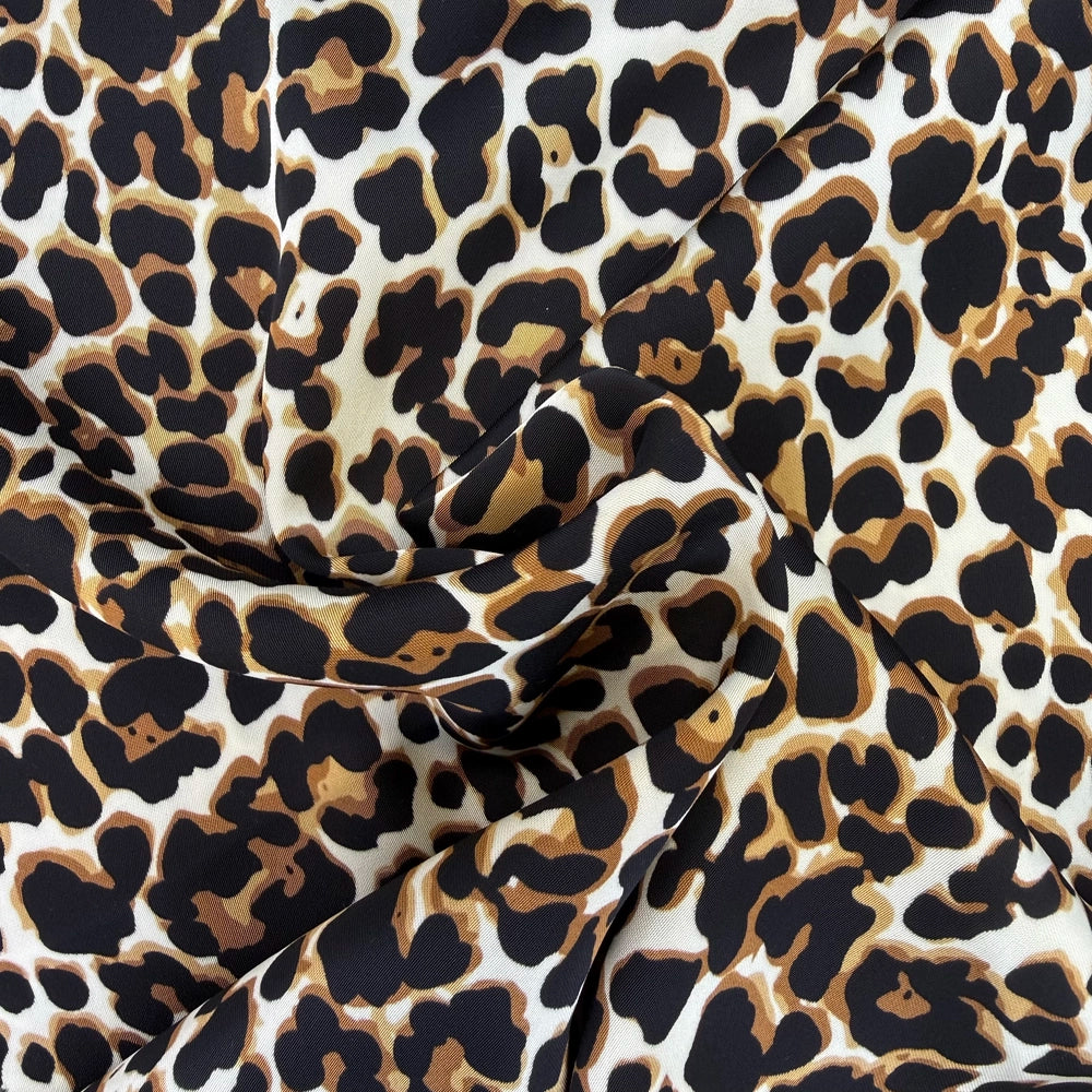 HEAVY SATÉN ESTAMPADO ANIMAL PRINT